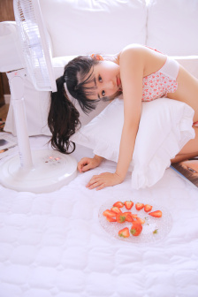 铁梨花下载